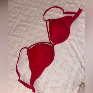 Venus swim top size B Cup